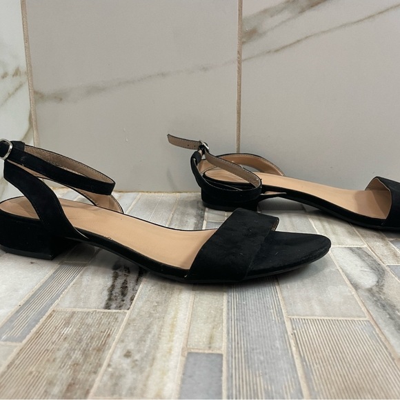 Elegant Black Women's Sandals block heel sz 8 - Picture 6 of 12